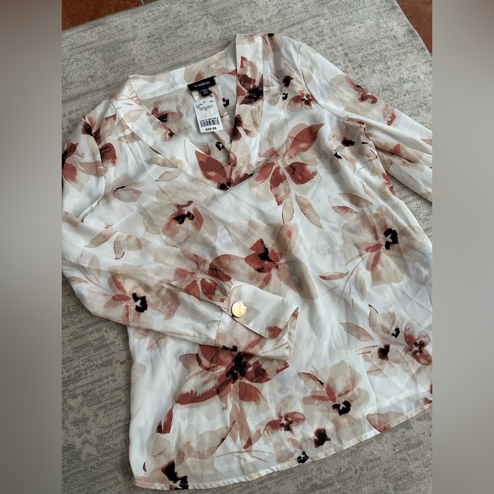 Long sleeve floral blouse size Medium